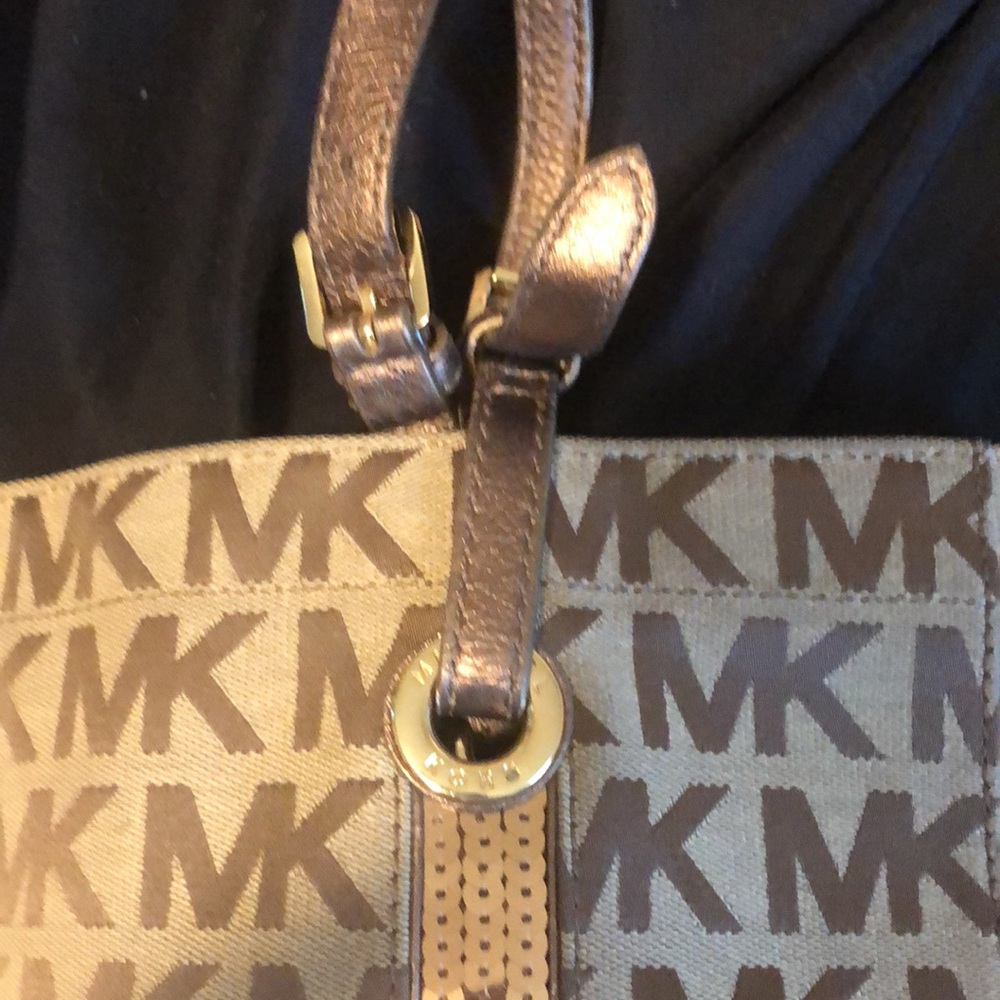 Michael Kors Monogram Purse - image 4